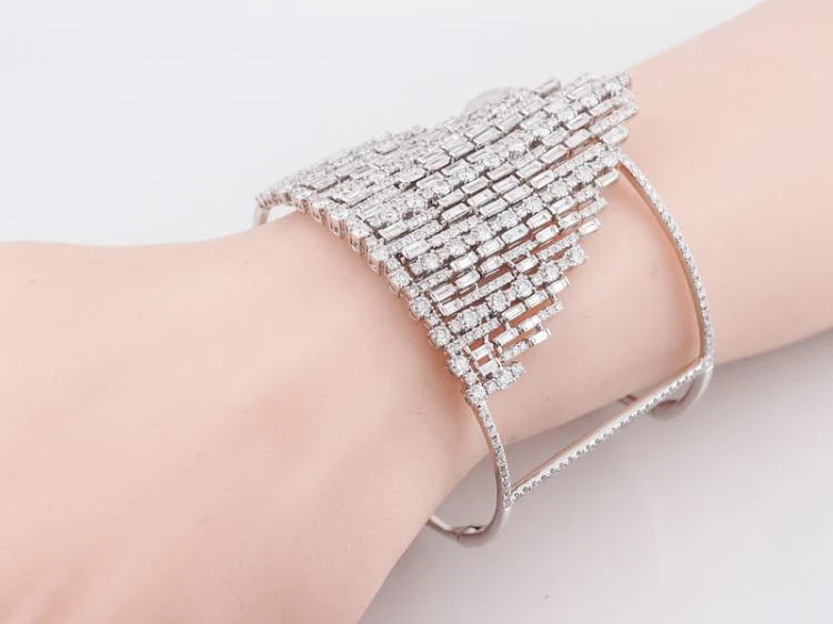 Cuff Bangle Bracelet Modern 7.35 Round Brilliant & Baguette Cut Diamonds in 18k White Gold - Image 7