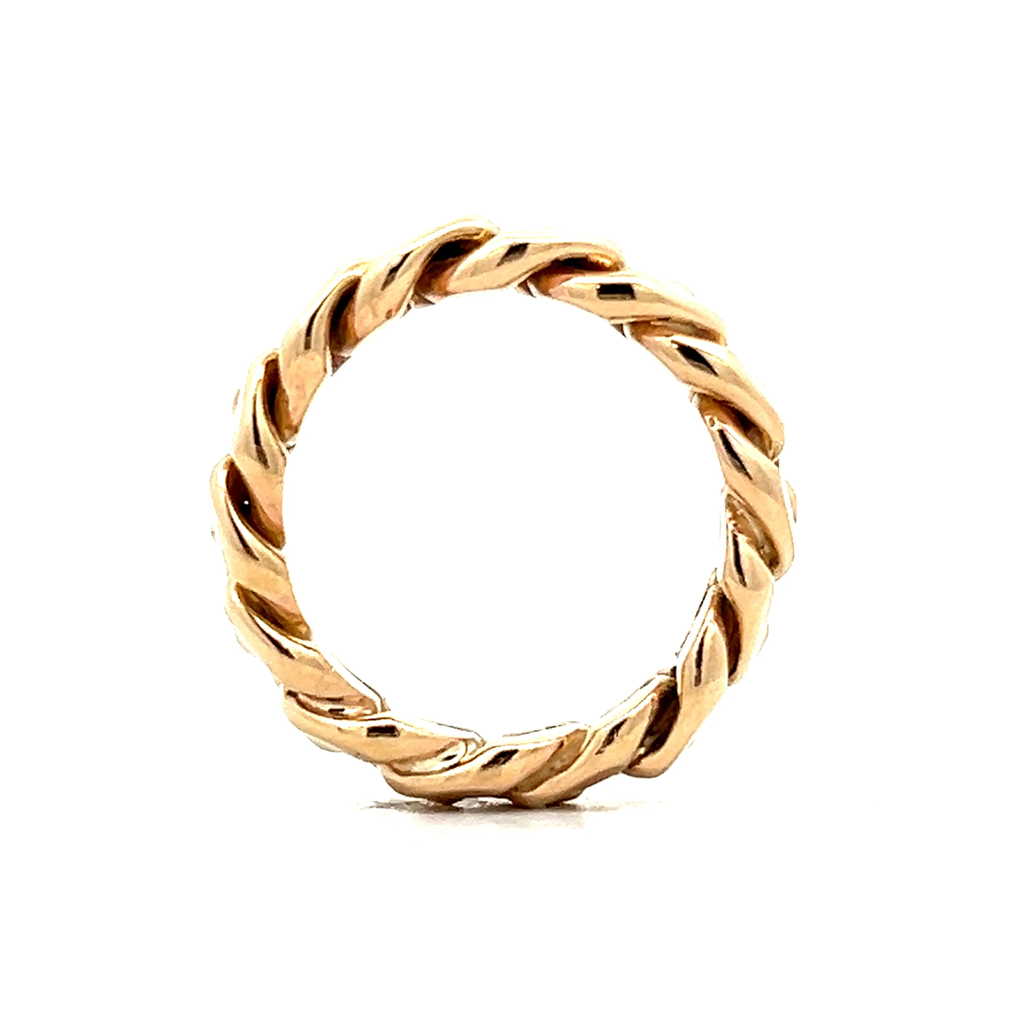 Curb Link Stacking Ring in 14k Yellow Gold - Image 4