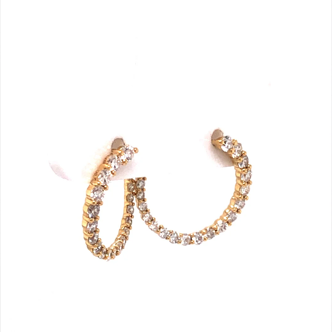 Curved Diamond Stud Earrings in 18k Yellow Gold - Image 3