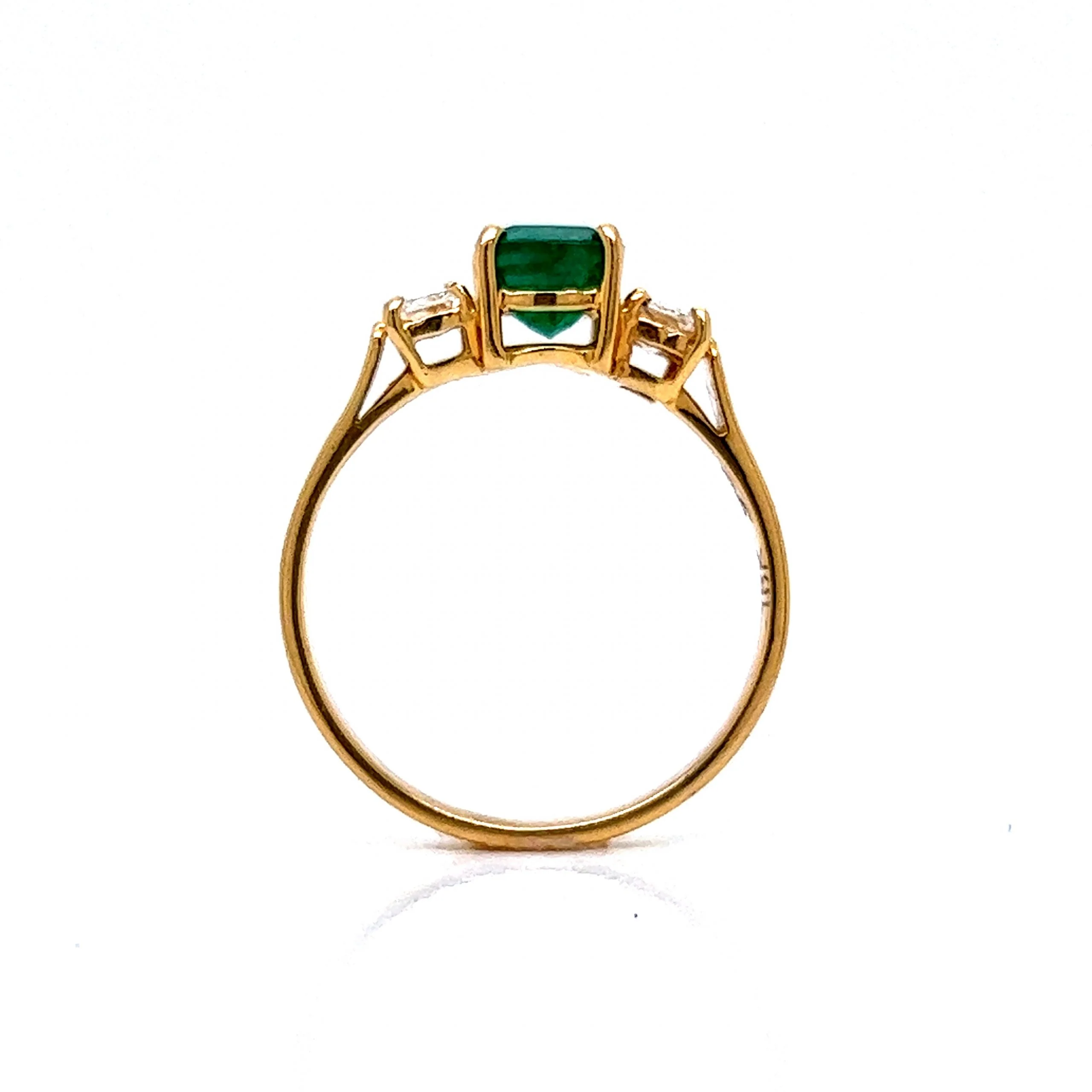 Cushion Cut Emerald & Diamond Ring in 18k Yellow Gold - Image 4