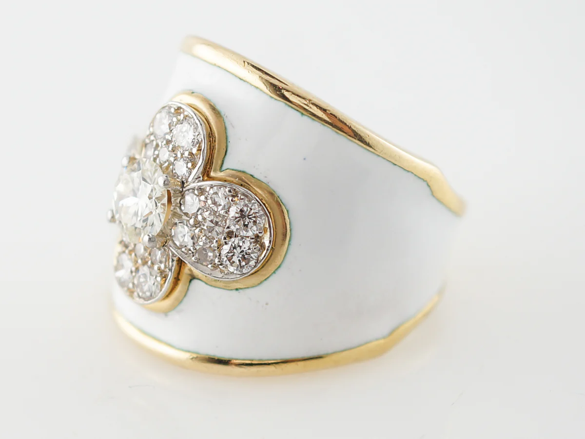 David Webb Cocktail Ring Modern .86 Round Brilliant Cut Diamond in 18k Yellow Gold - Image 2