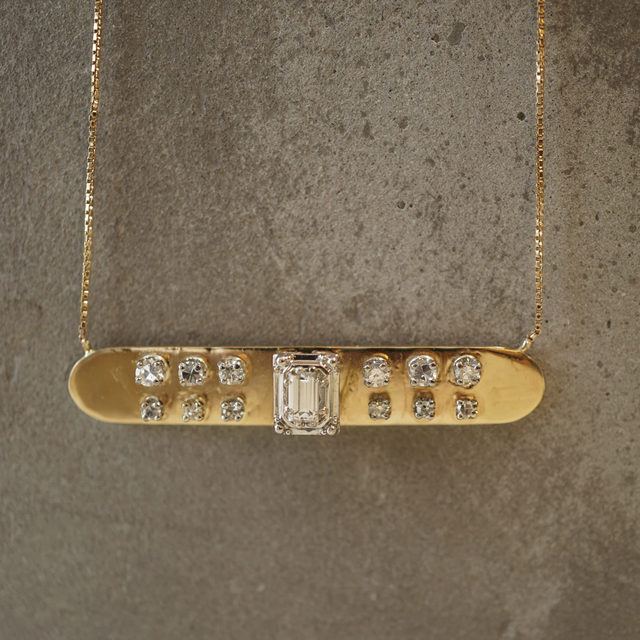 Diamond Bar Pendant Necklace in 14K Yellow Gold - Image 4