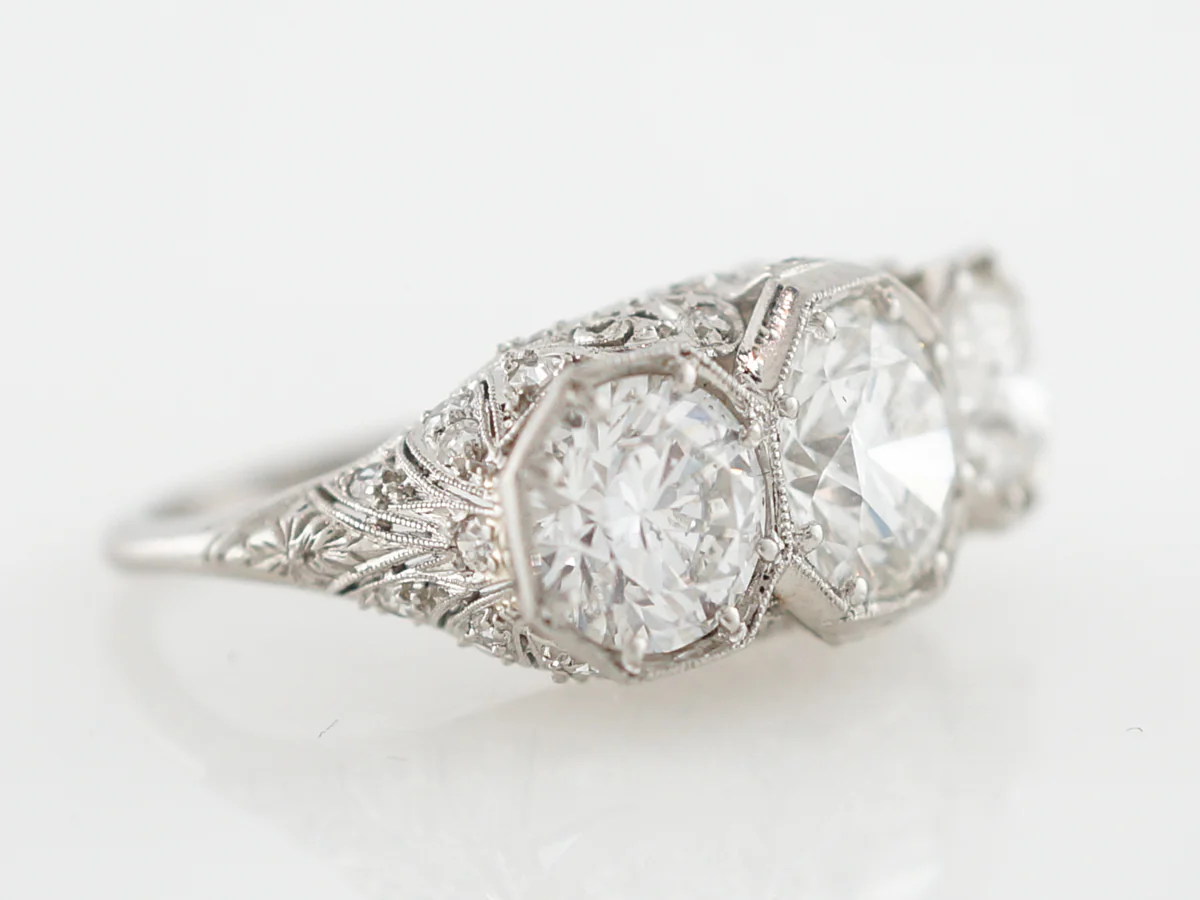 Diamond Filigree Cocktail Ring 4.5 Carats in Platinum - Image 3