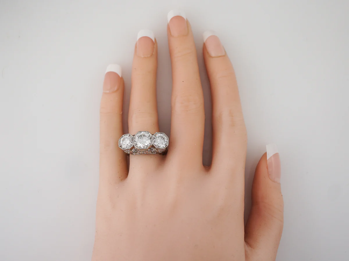Diamond Filigree Cocktail Ring 4.5 Carats in Platinum - Image 6