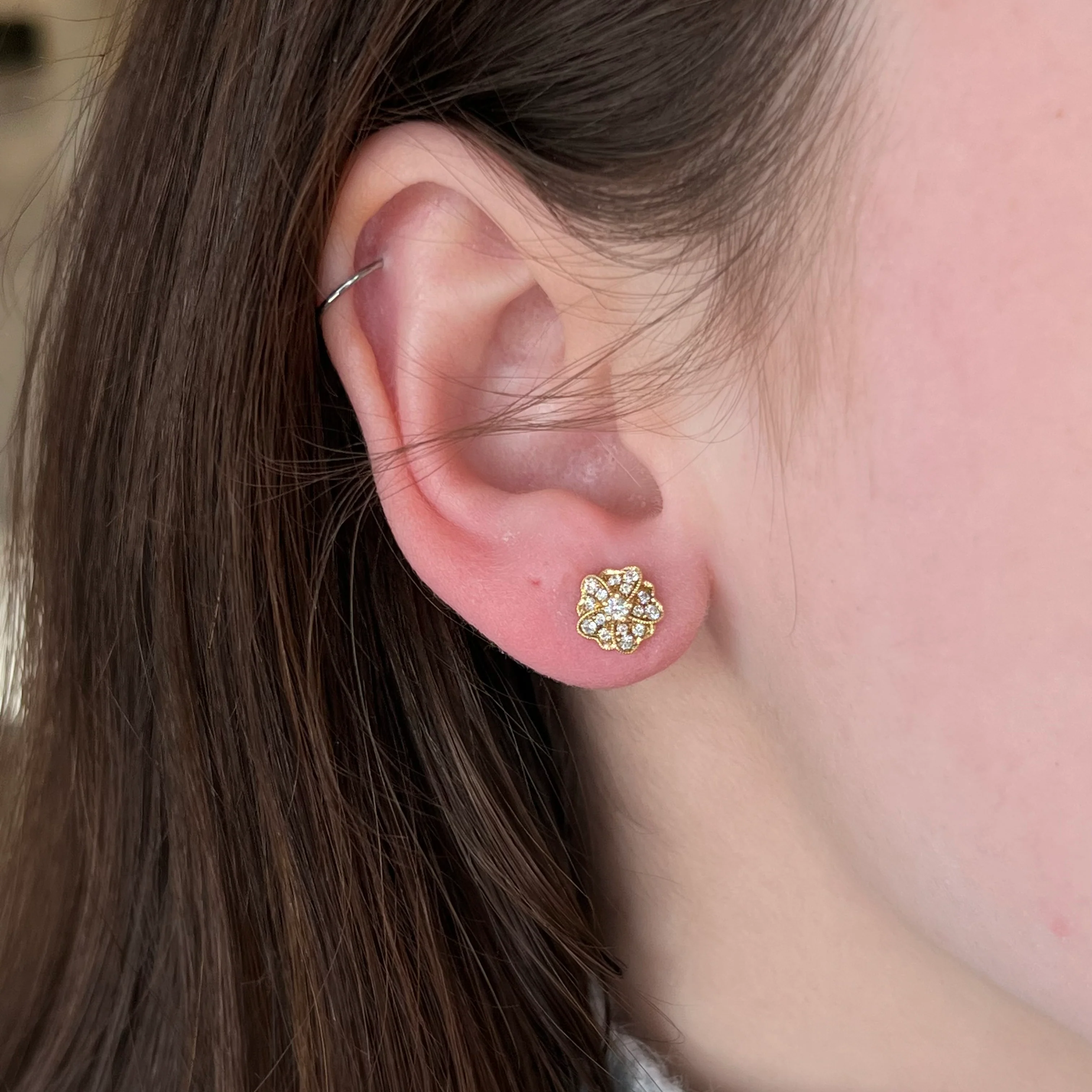 Diamond Flower Earring Studs in 18k Yellow Gold - Image 4