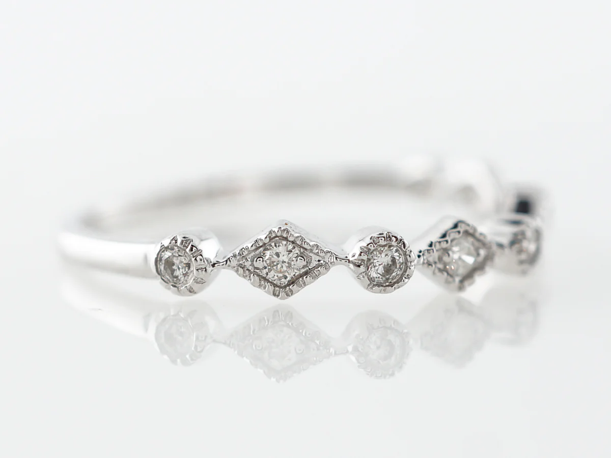 Diamond Milgrain Wedding Band in 14k White Gold - Image 3