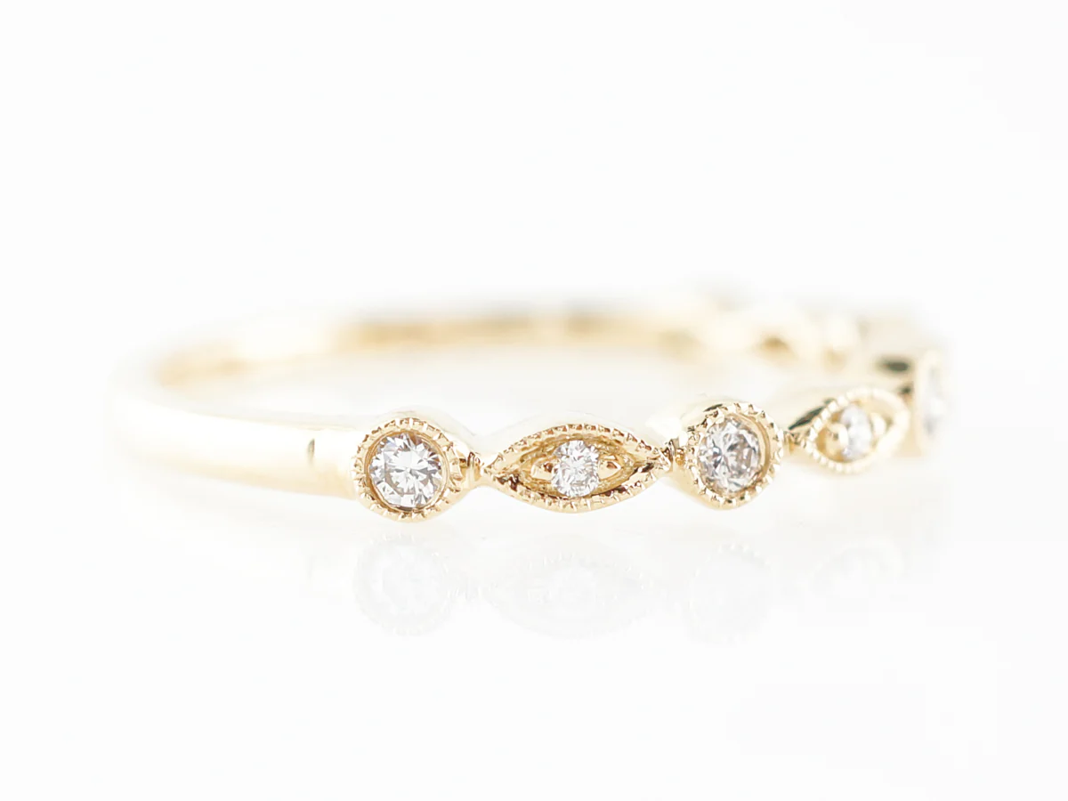 Diamond & Milgrain Yellow Gold Wedding Band - Image 3