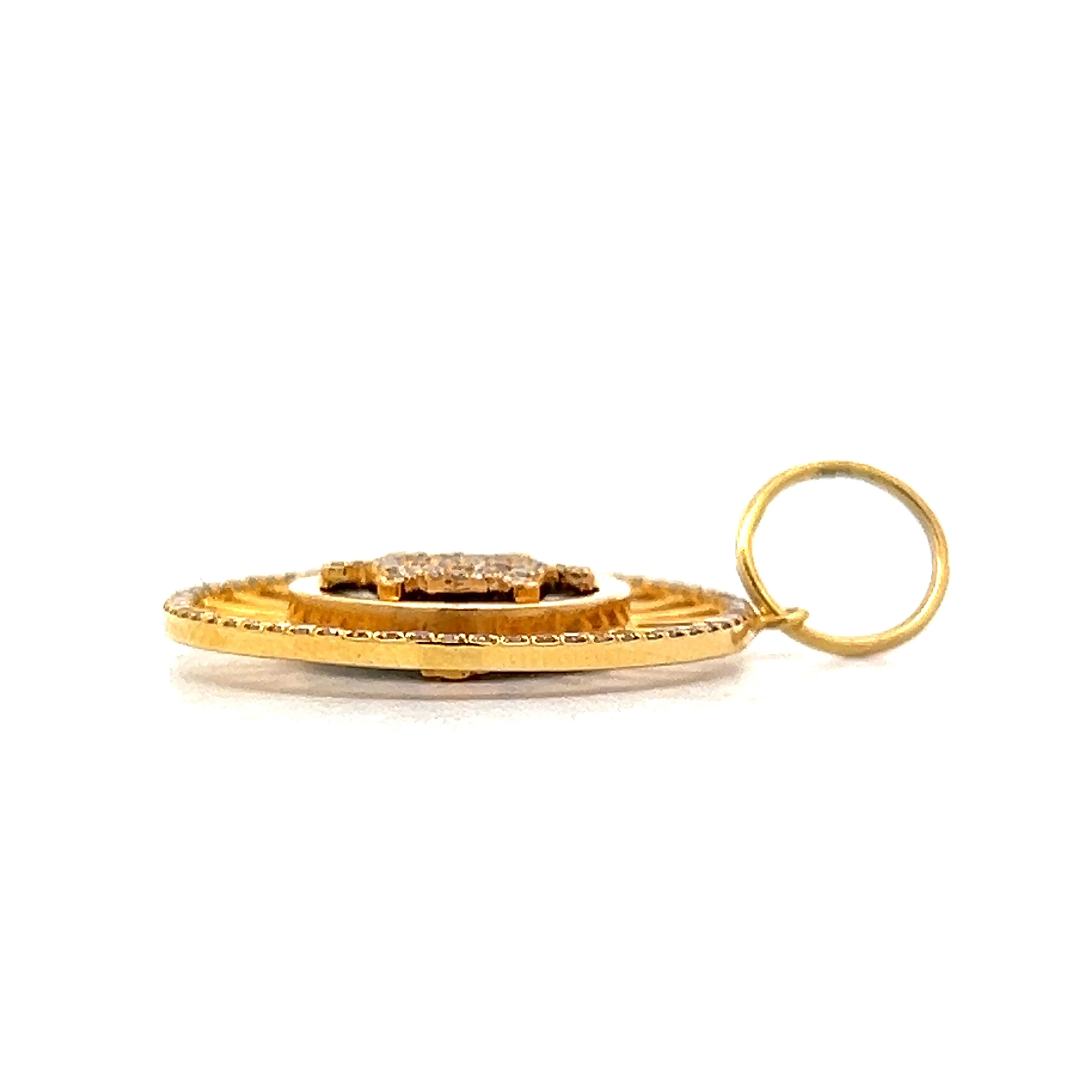 Diamond & Onyx Pendant Necklace in 14k Yellow Gold - Image 3