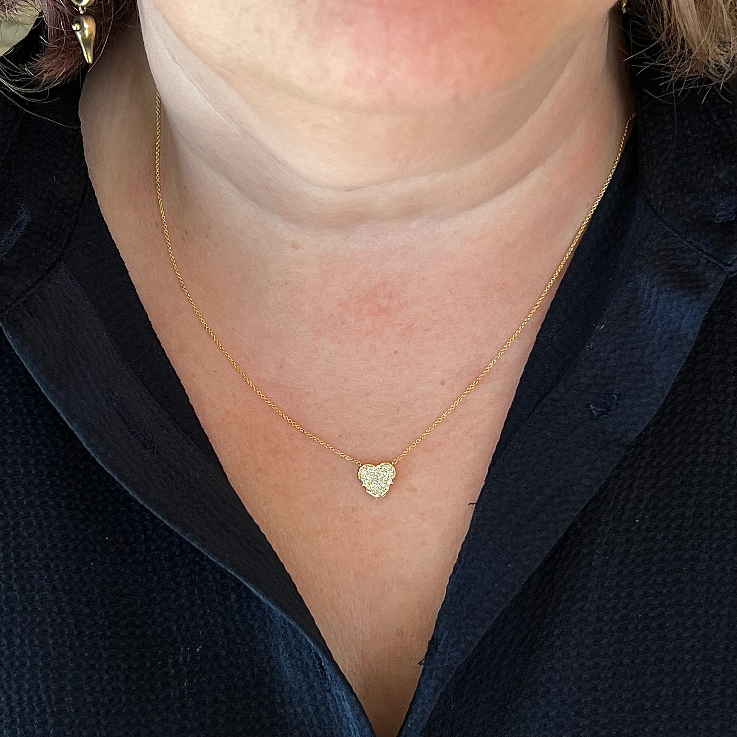 Diamond Pave Heart Pendant Necklace in 14k Yellow Gold - Image 4