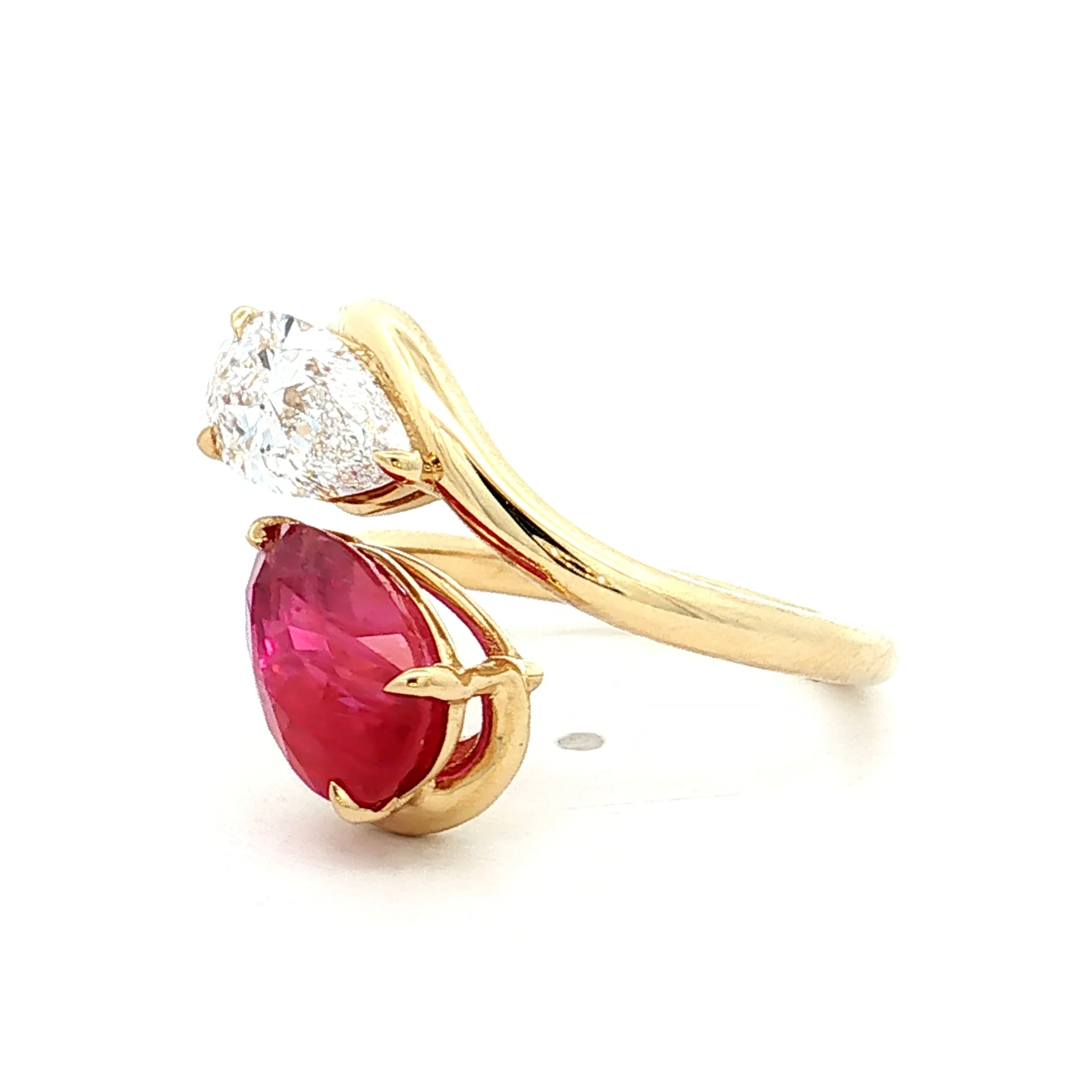 Diamond & Ruby Toi Et Moi Cocktail Ring 18k Yellow Gold - Image 2
