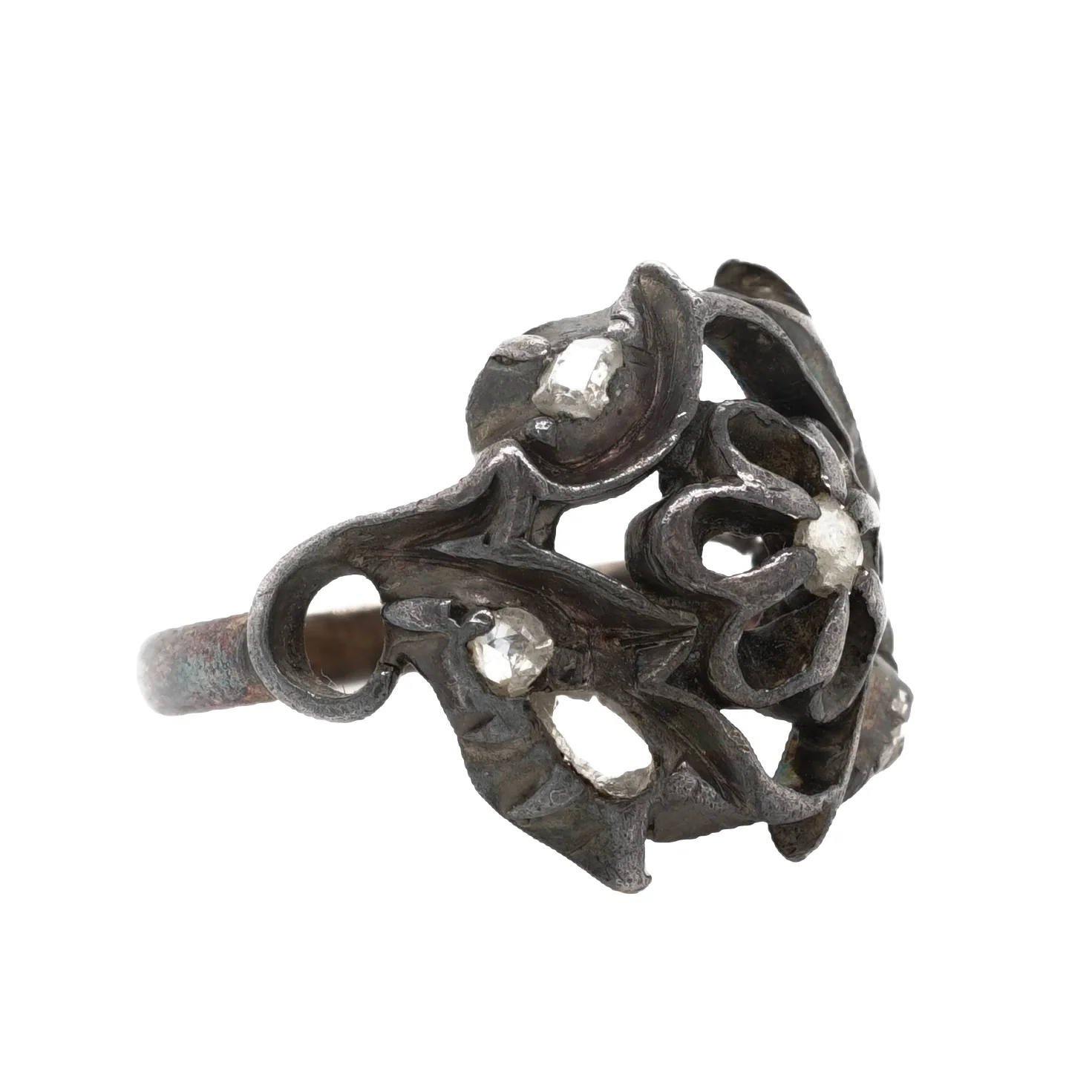 Early Georgian Diamond Right Hand Ring in 10k Gold - Image 3