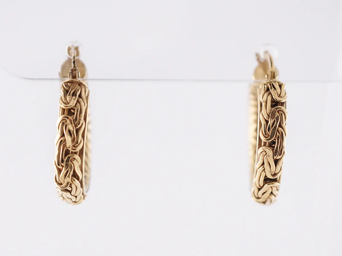 Earring Hoops Modern in 14k Yellow Gold