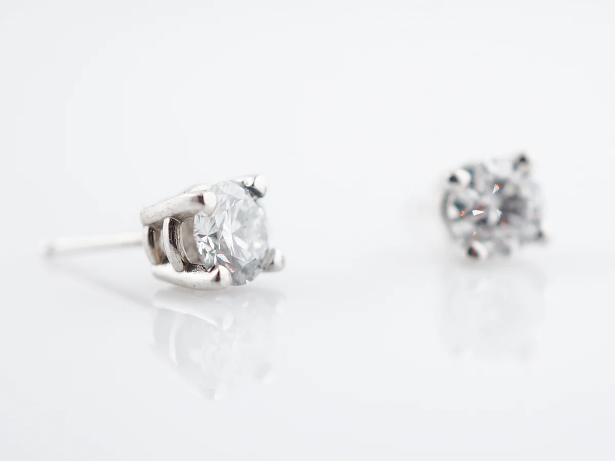 Earring Modern .92 Round Brilliant Cut Diamonds in 14k White Gold - Image 2