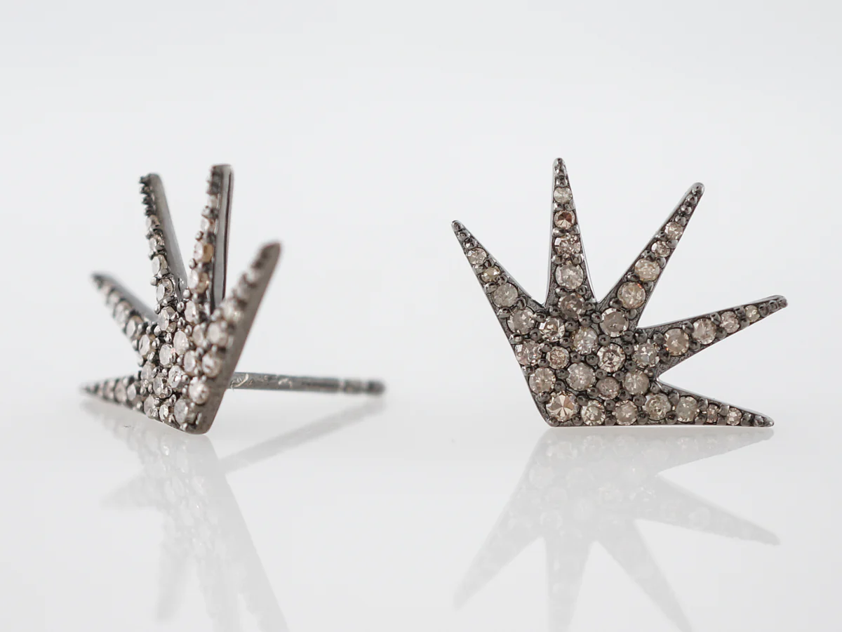 Earrings Modern .70 Round Brilliant Cut Diamonds in Sterling Silver - Image 5