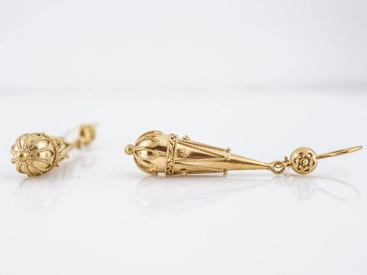 Earrings Modern in 15k Yellow Gold - Image 3