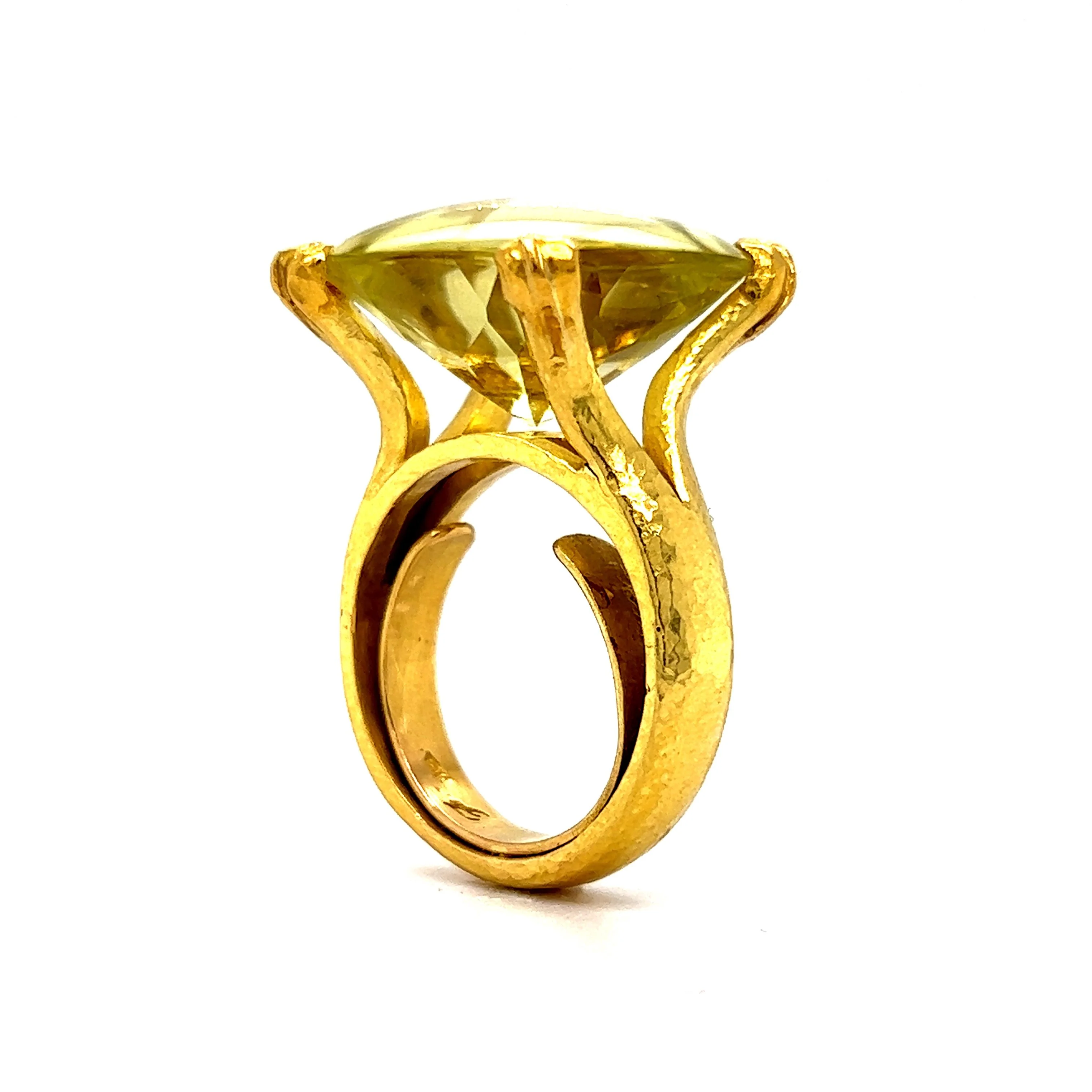 Elizabeth Locke Lemon Quartz Ring 19k Yellow Gold - Image 5