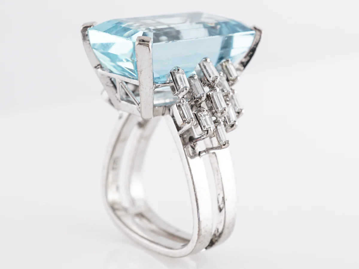 Emerald Cut Aquamarine Ring w/ Baguette Diamonds in 18k - Image 5