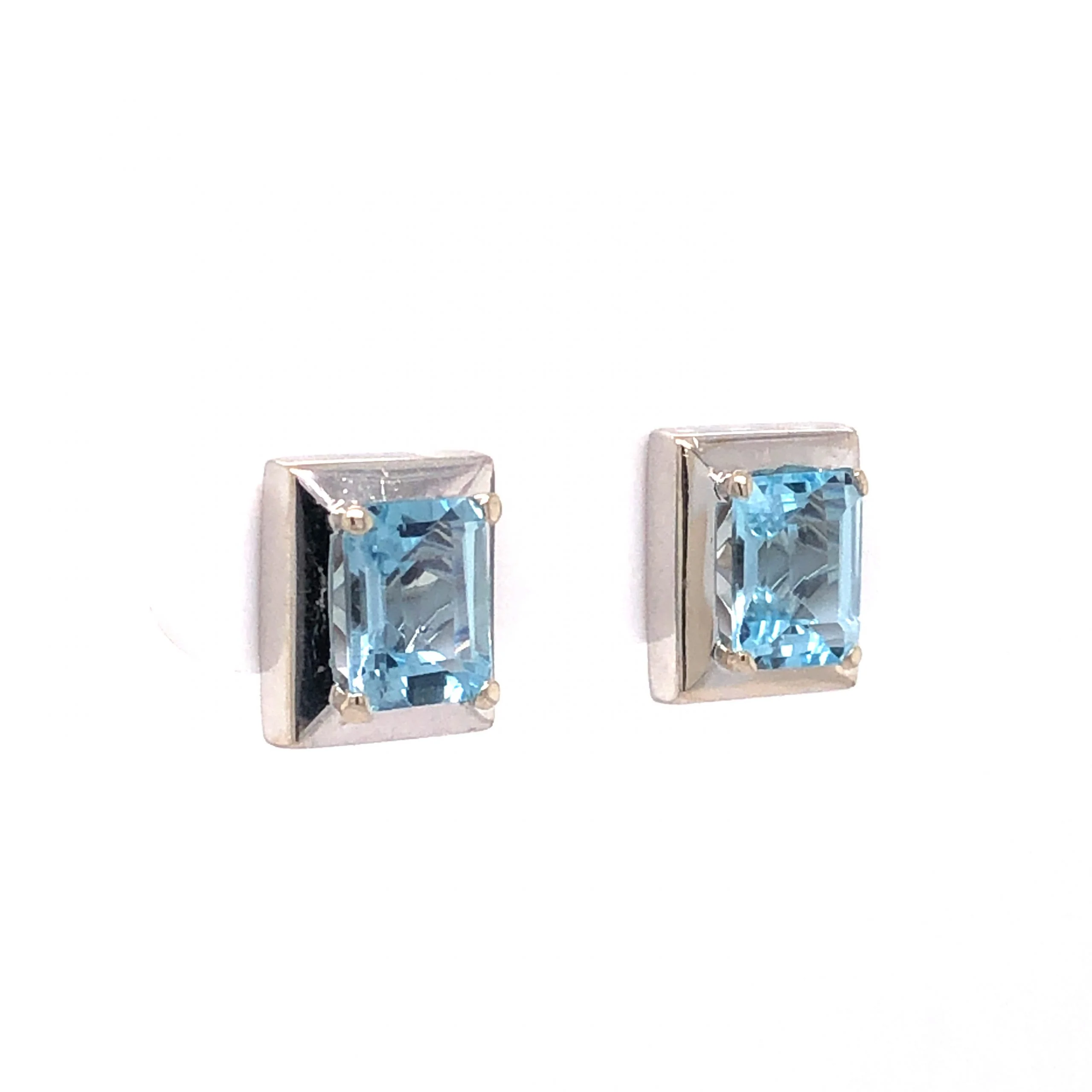 Emerald Cut Aquamarine Stud Earrings in 14k White Gold - Image 3