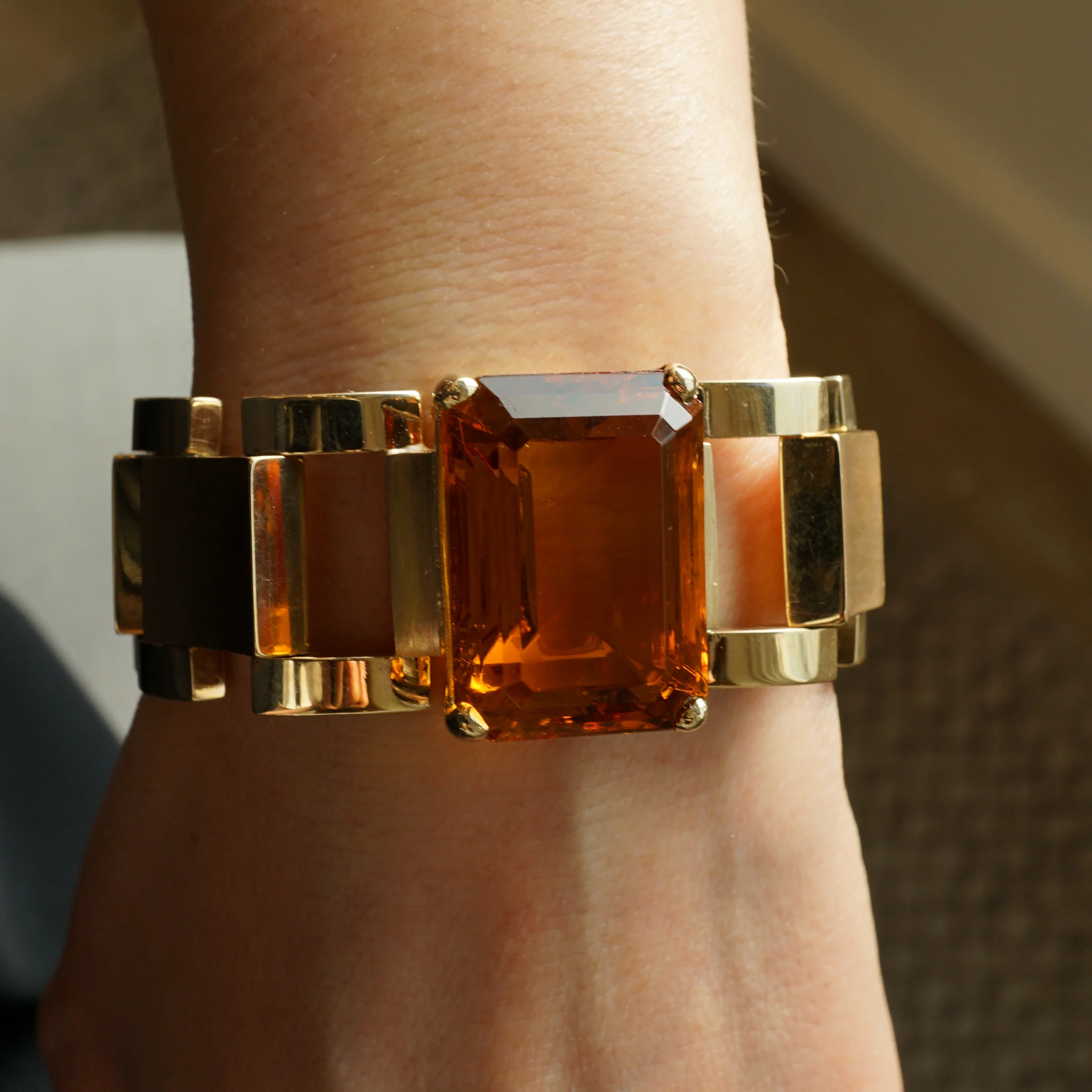 Emerald Cut Citrine Link Bracelet in 14k Yellow Gold - Image 4
