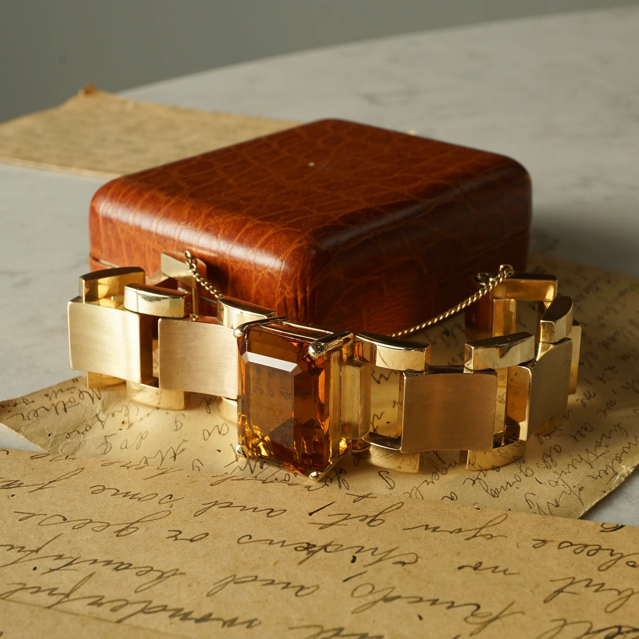 Emerald Cut Citrine Link Bracelet in 14k Yellow Gold - Image 5