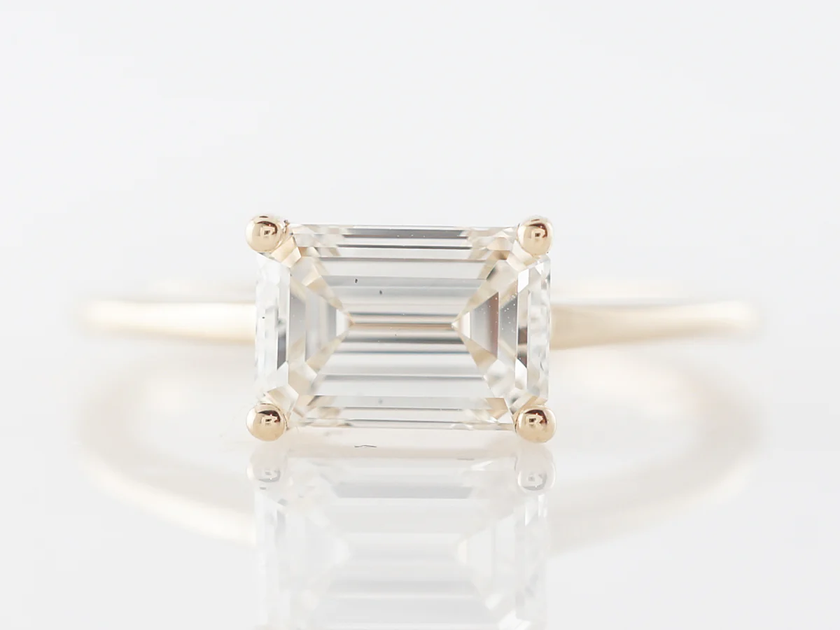 ***RTV***Emerald Cut Diamond Solitaire Engagement Ring in Yellow Gold
