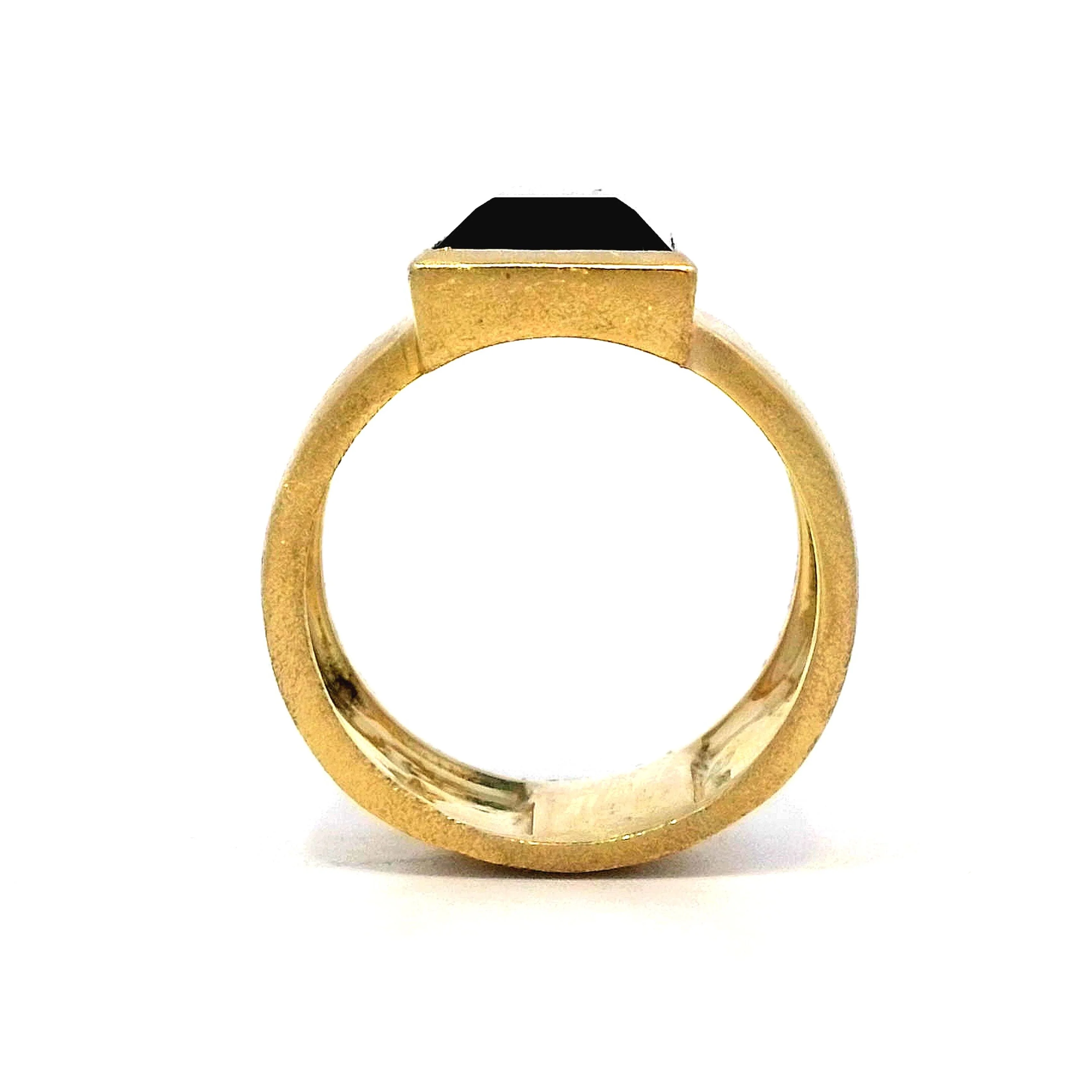 Emerald Cut Tourmaline Right Hand Ring in 18k Yellow Gold - Image 4