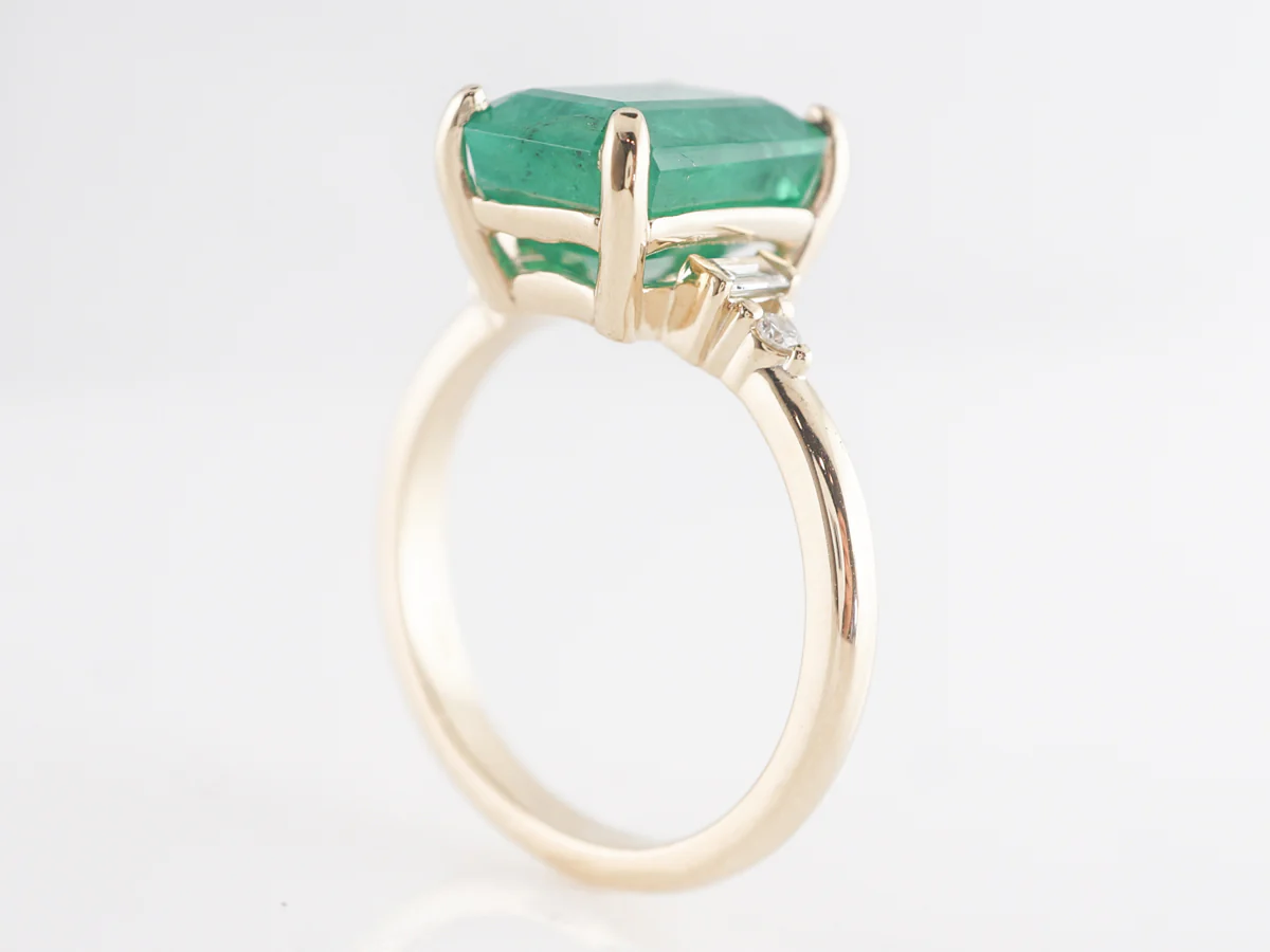 Emerald & Diamond Right Hand Ring in 14k Yellow Gold - Image 5