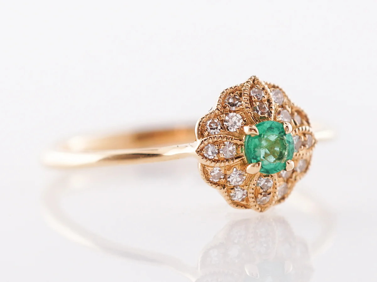 Emerald & Diamond Ring w/ Milgrain in 18k Yellow Gold - Image 3