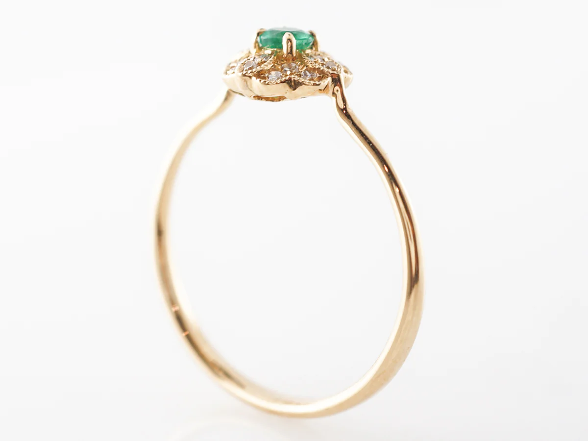 Emerald & Diamond Ring w/ Milgrain in 18k Yellow Gold - Image 5