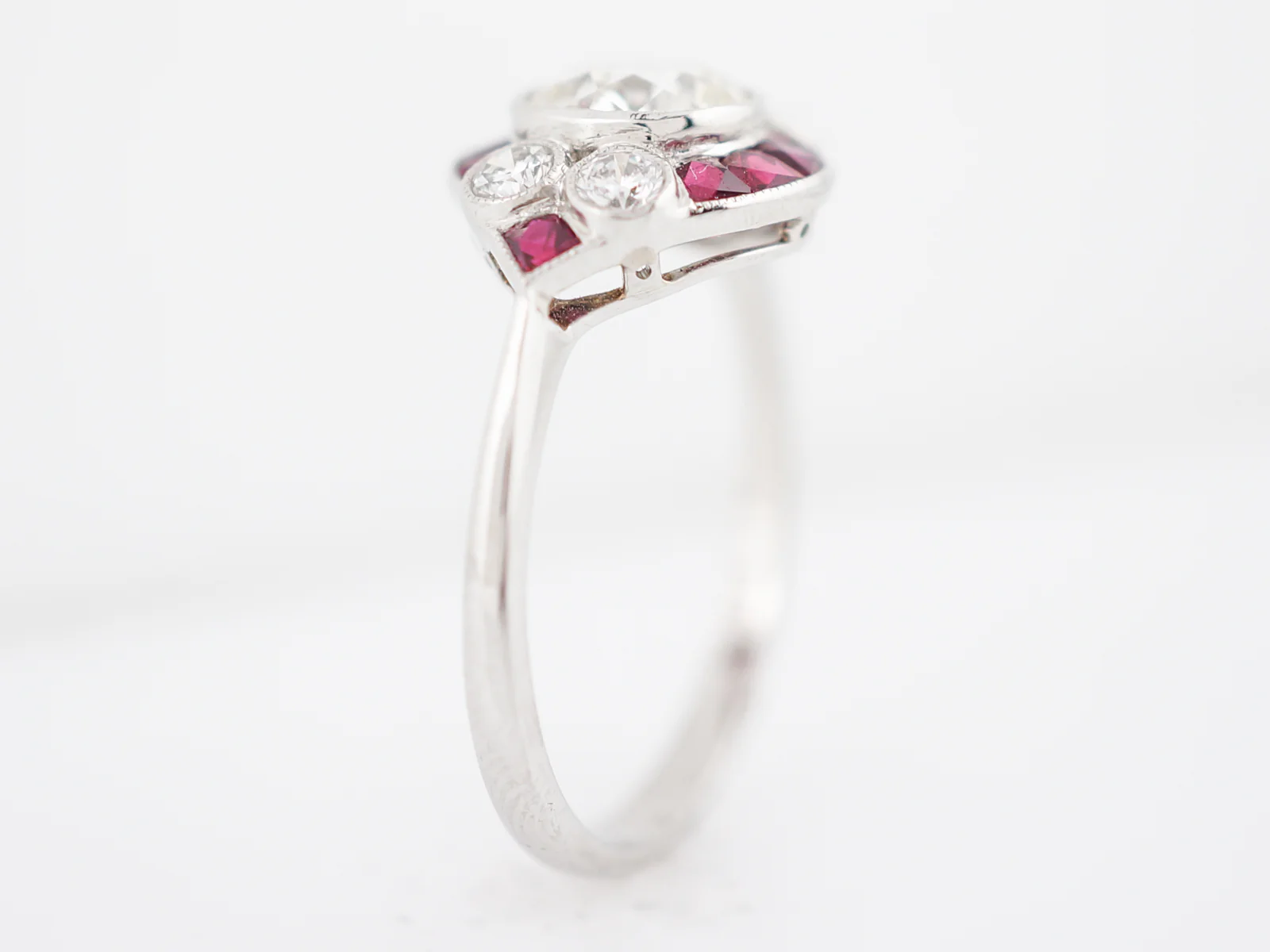 Engagement Ring Art Deco Inspired Modern 1.09 Round Brilliant Cut Diamond & Ruby in Platinum - Image 6