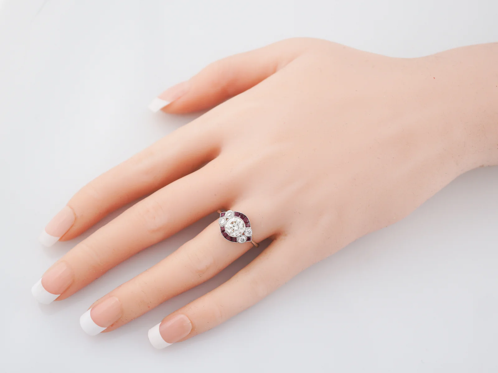 Engagement Ring Art Deco Inspired Modern 1.09 Round Brilliant Cut Diamond & Ruby in Platinum - Image 8