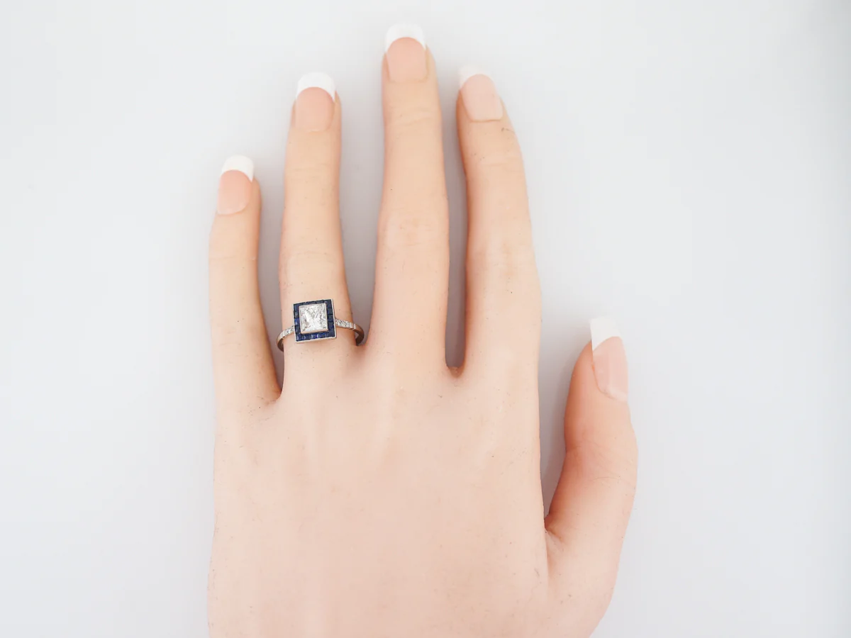 Engagement Ring Modern 1.02 Princess Cut Diamond in Platinum - Image 6