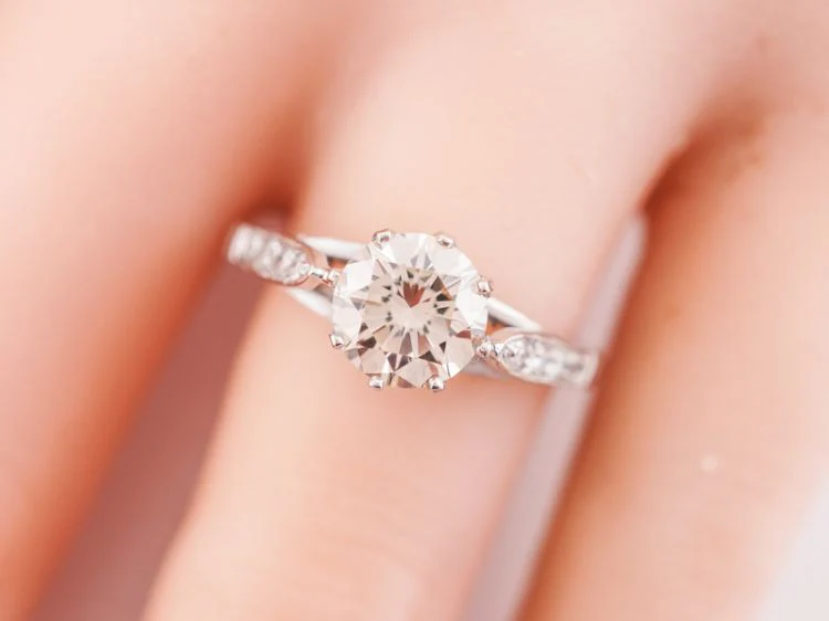 Engagement Ring Modern 1.15 Round Brilliant Cut Diamond in 14k White Gold - Image 8