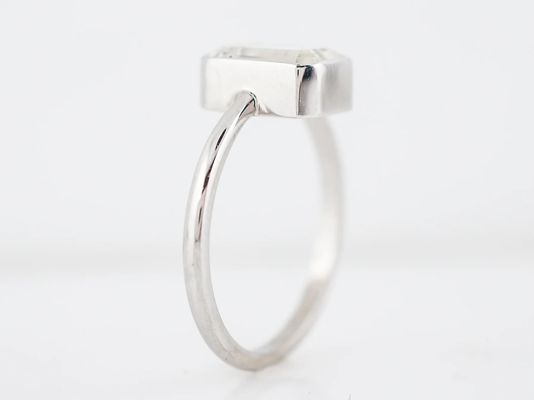 Engagement Ring Modern 2.05 Emerald Cut Diamond in 18k White Gold - Image 5