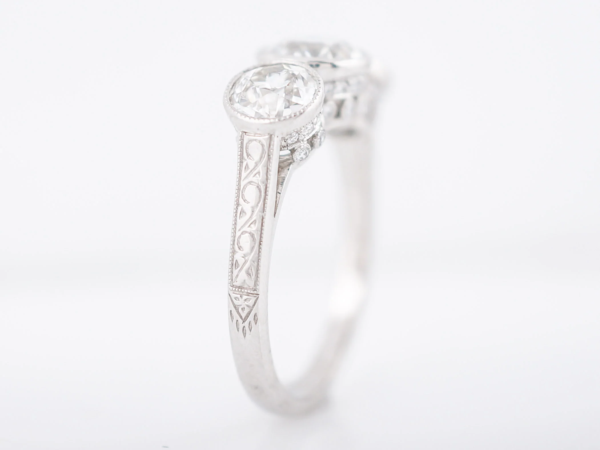 Engagement Ring Modern 2.26 Old European Cut in Platinum - Image 6