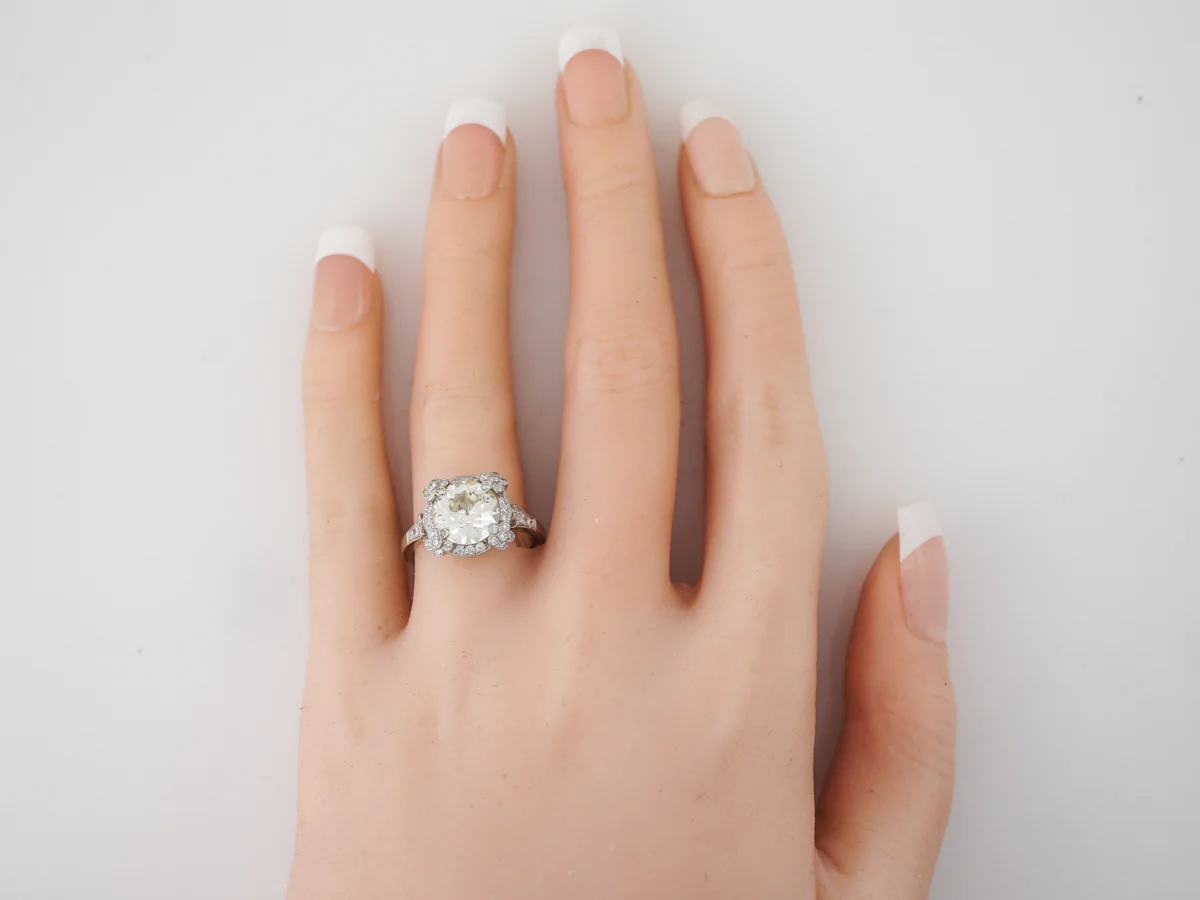 Engagement Ring Modern 2.69 Old European Cut Diamond in Platinum - Image 6