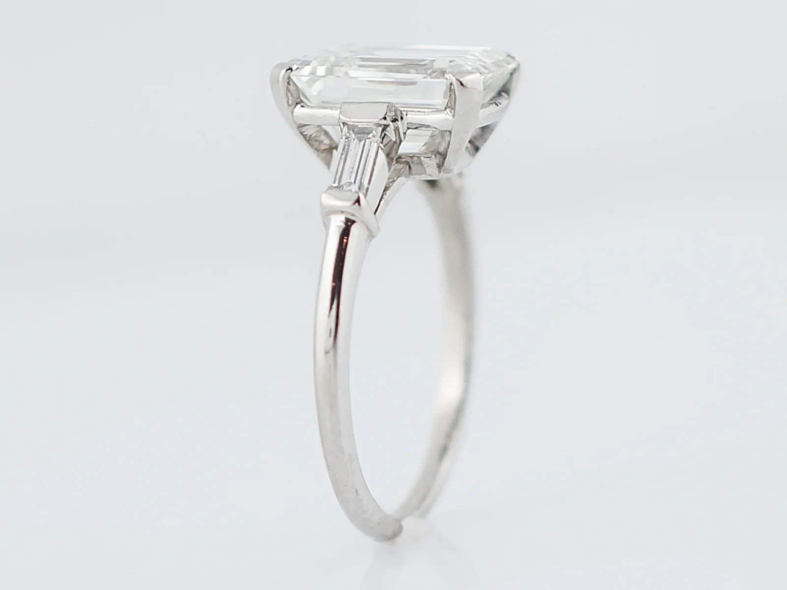 Engagement Ring Modern 3.00 Emerald Cut Diamond in Platinum - Image 5