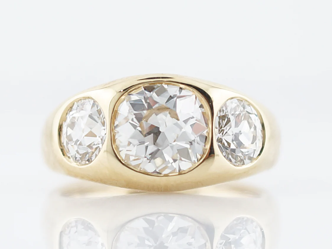 Engagement Ring Modern 3.37 Old European Cut Diamonds in 18k Yellow Gold
