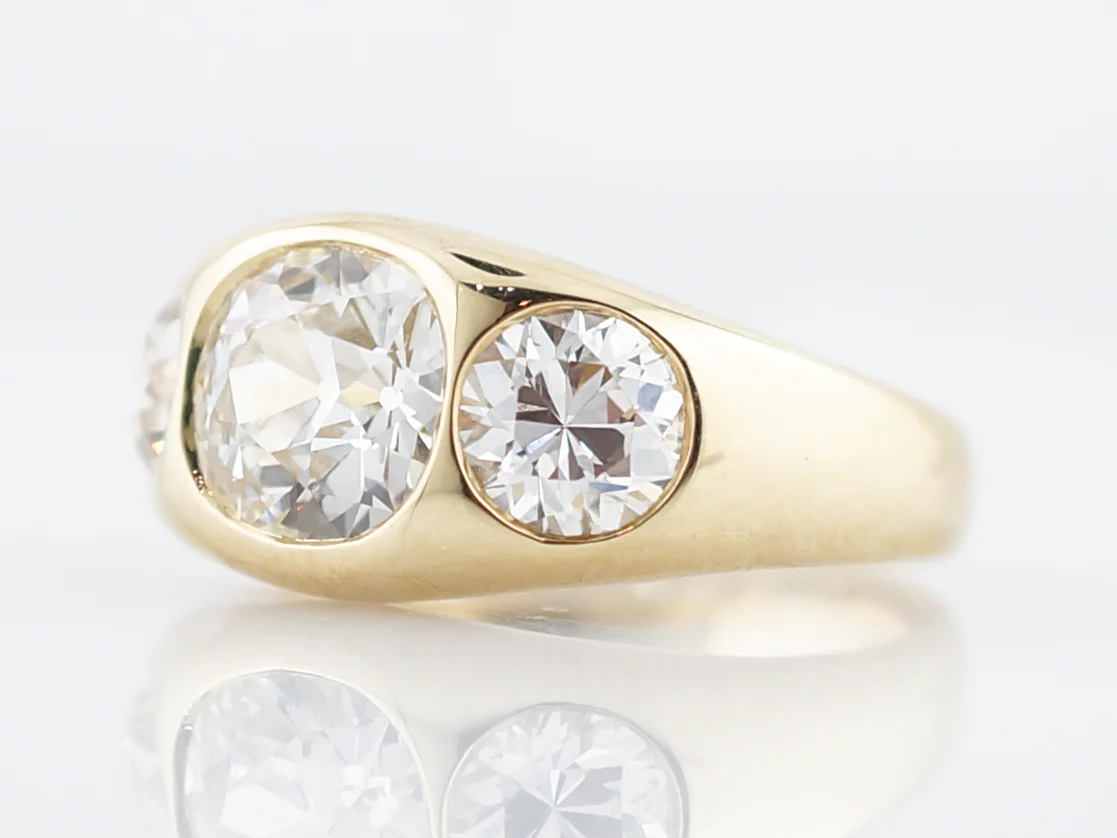 Engagement Ring Modern 3.37 Old European Cut Diamonds in 18k Yellow Gold - Image 2