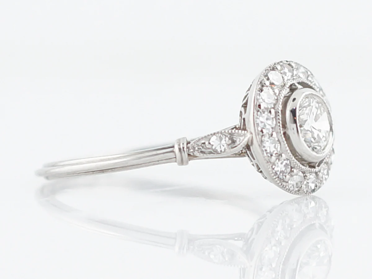 Engagement Ring Modern .32 Round Brilliant Cut Diamond in Platinum - Image 3