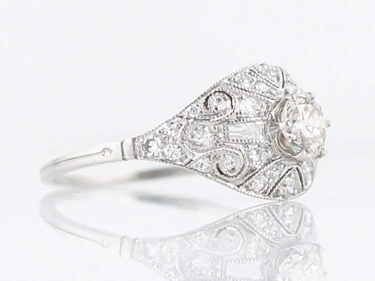 Engagement Ring Modern .47 Round Brilliant Cut Diamond in Platinum - Image 3