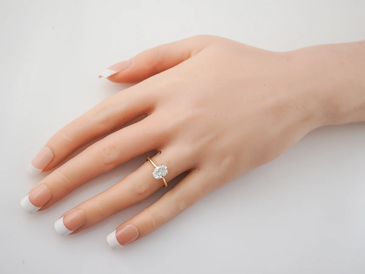Engagement Ring Modern GIA 1.51 Oval Cut Diamond in 14k Yellow Gold - Image 6