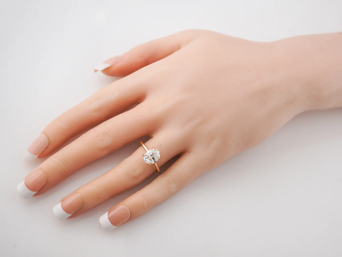 Engagement Ring Modern GIA 2.02 Oval Cut Diamond in 14k Yellow Gold - Image 7