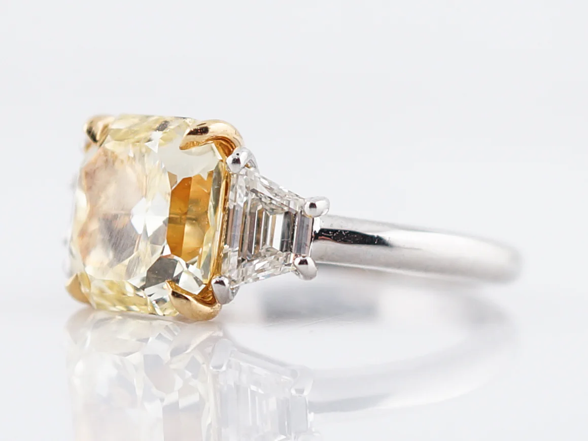 Engagement Ring Modern GIA 4.13 Modified Brilliant Cut Fancy Intense Yellow Diamond in Platinum - Image 2