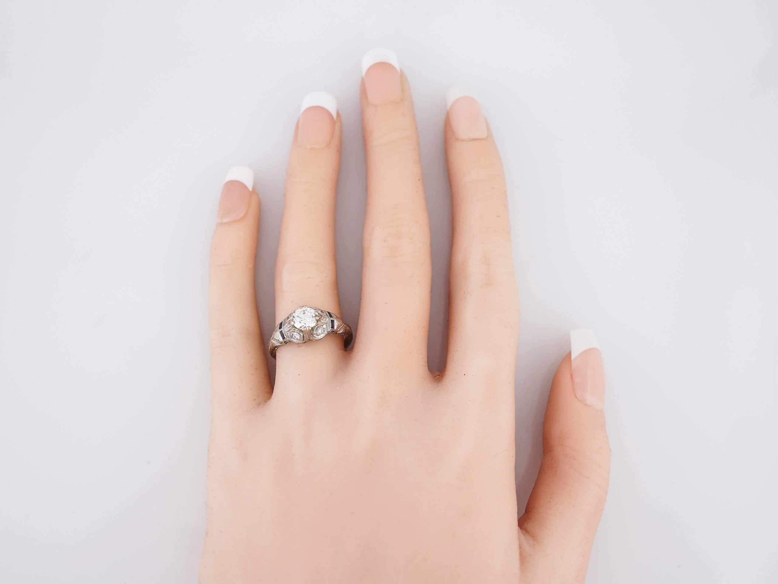 Engraved 1920s Diamond & Sapphire Engagement Ring - Image 7