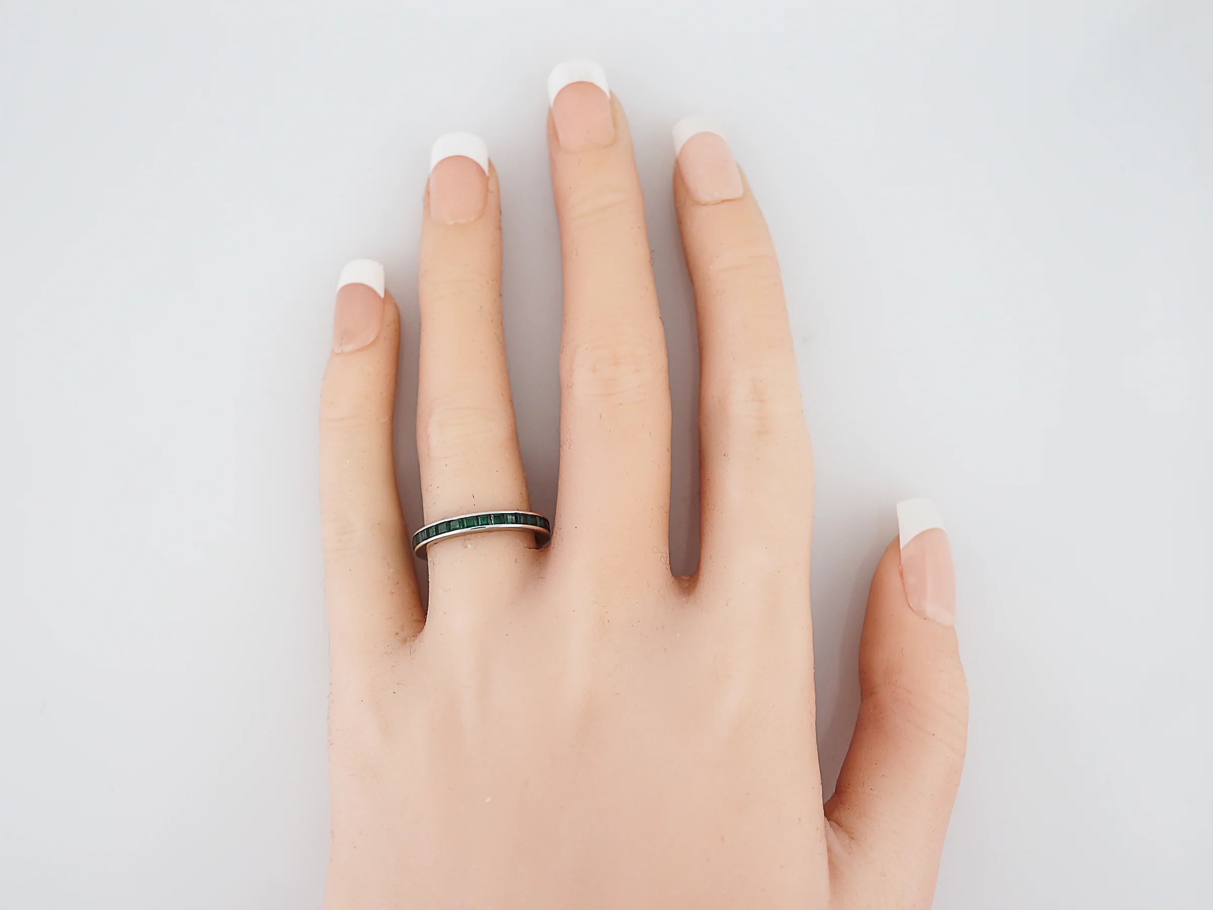 Eternity Band Modern 1.55 Square Cut Emeralds in 14K White Gold - Image 4