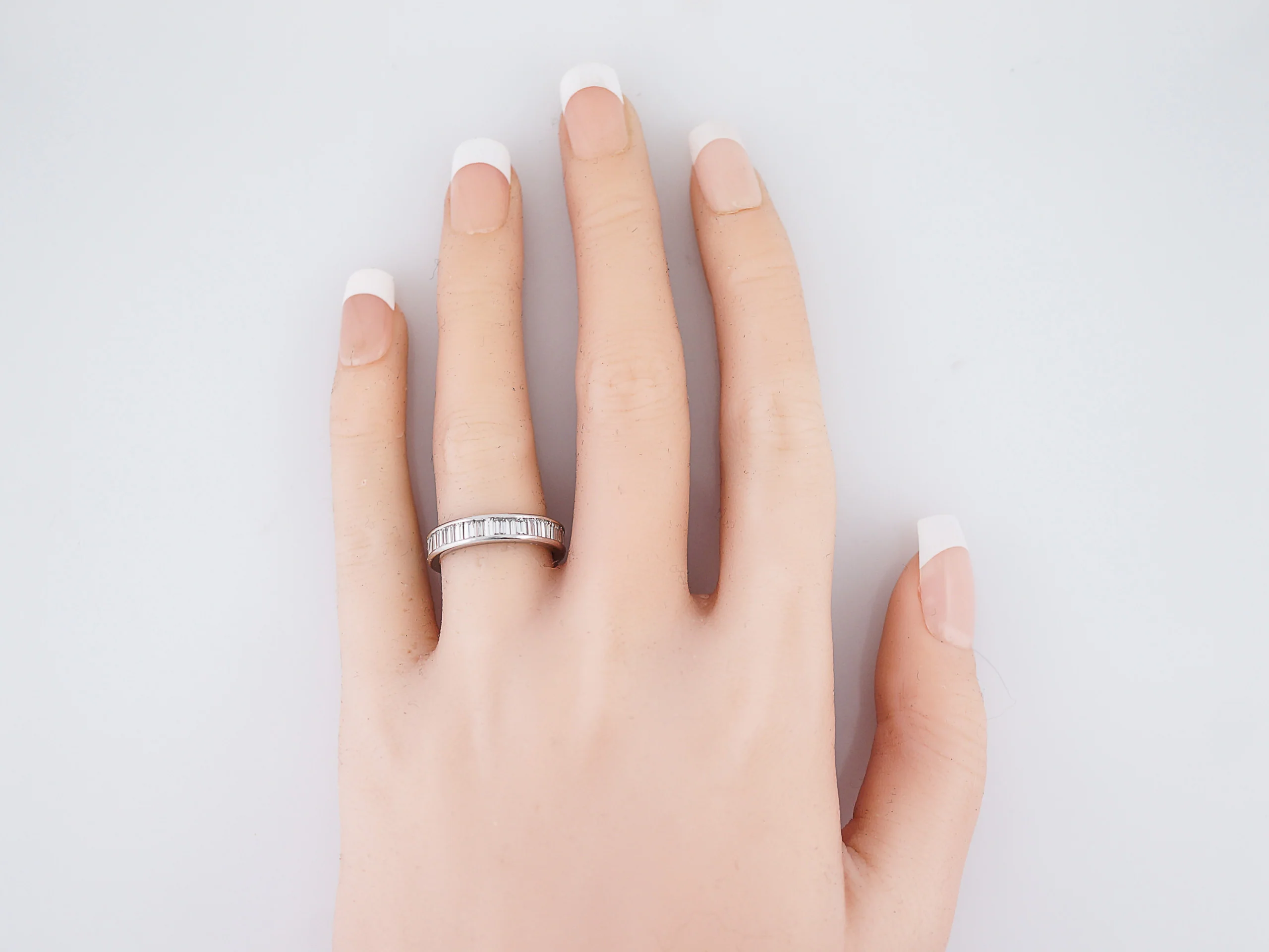 Eternity Band Modern 2.34 Baguette Cut Diamonds in 14k White Gold - Image 3