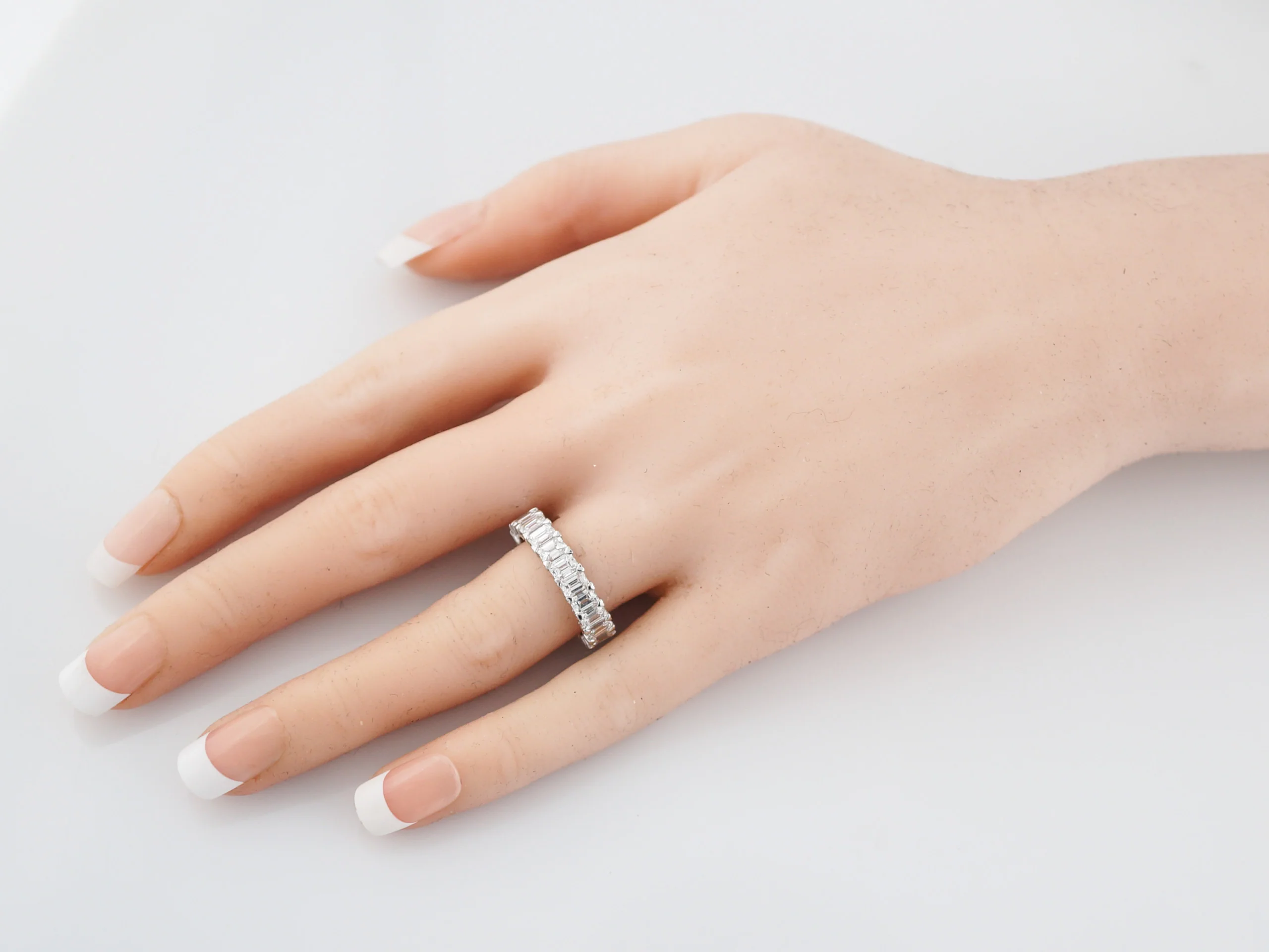 Eternity Wedding Band Modern 4.58 Emerald Cut Diamonds in Platinum - Image 4