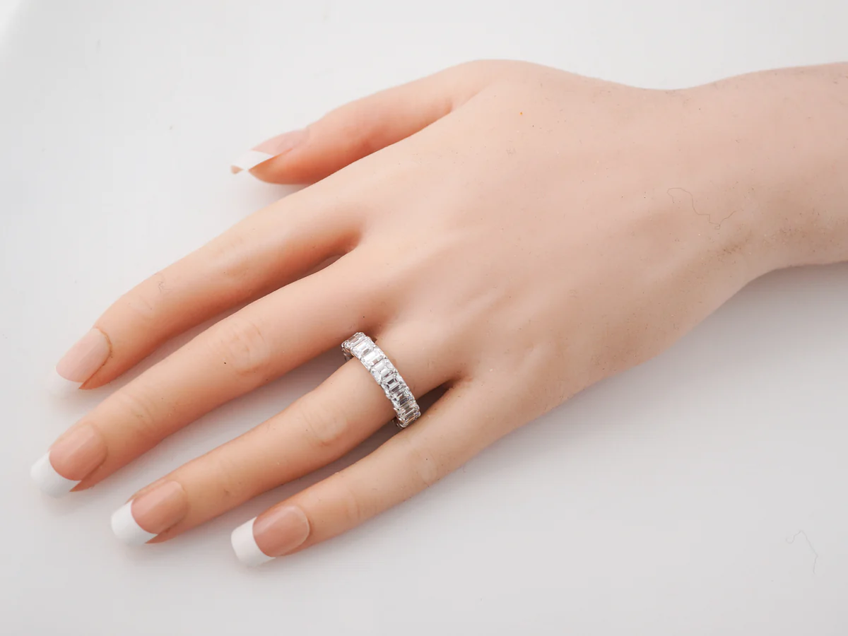 RTV- Eternity Wedding Band Modern 4.75 Emerald Cut Diamond in Platinum - Image 5