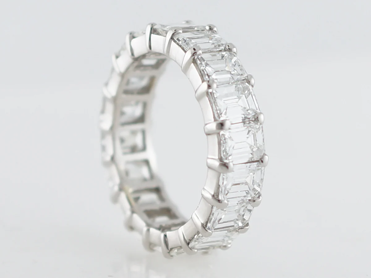 ***RTV*** Eternity Wedding Band Modern 7.38 Emerald Cut Diamonds in Platinum - Image 3
